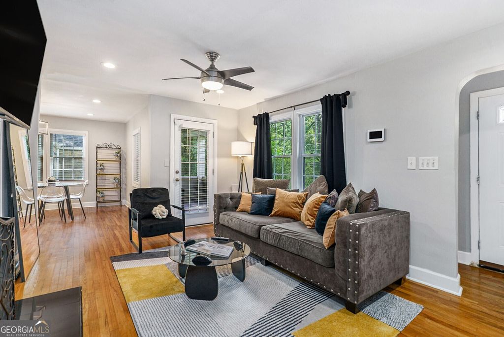 Photo of 1788 Campbellton Road SW, Atlanta, GA 30311 (MLS # 10726070)