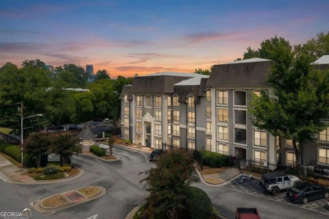 Photo of 2657 Lenox Road NE #A-1, Atlanta, GA 30324 (MLS # 10842330)