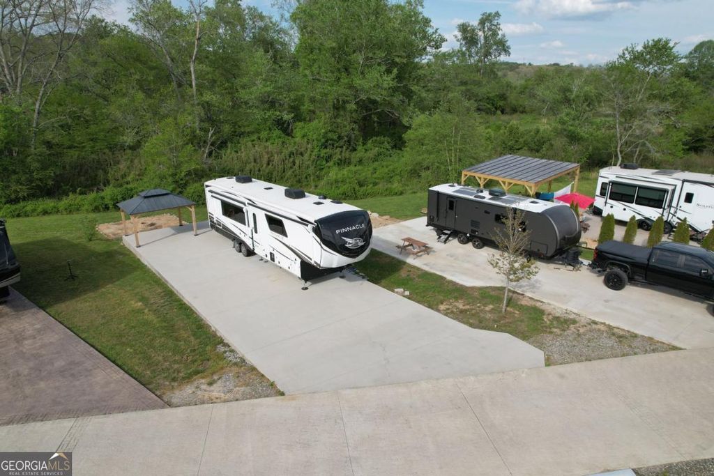 Photo of 129 Mountain Meadows Drive, Morganton, GA 30560 (MLS # 10738055)