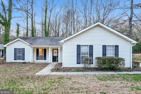 Photo of 434 Fairhaven Court, Stockbridge, GA 30281 (MLS # 10696801)