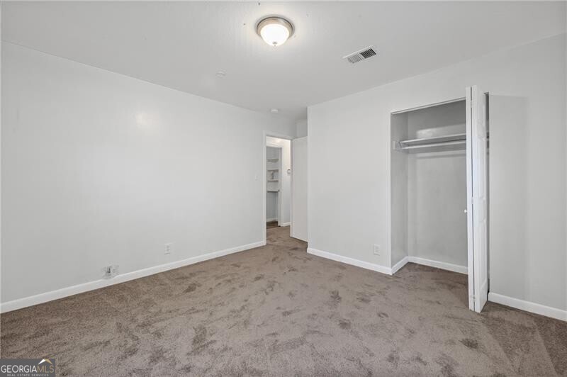 Leeward Walk - Residential Lease