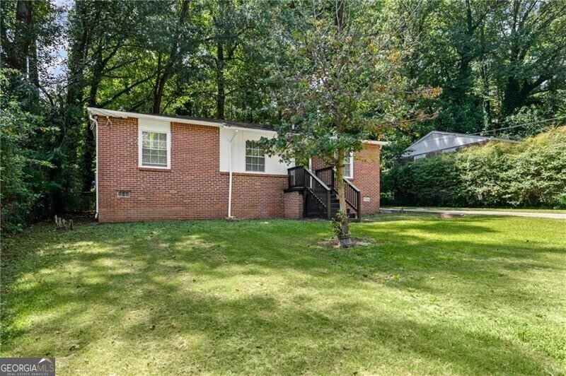 Leeward Walk - Residential Lease