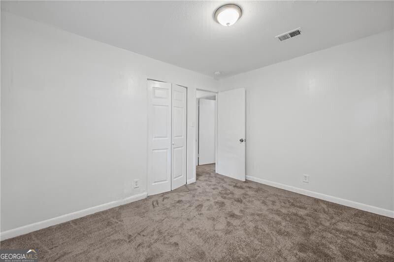 Leeward Walk - Residential Lease