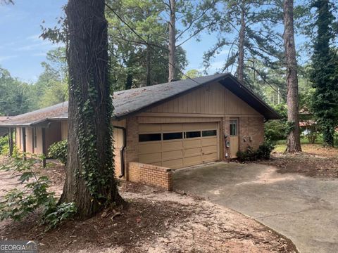 A home in South Fulton