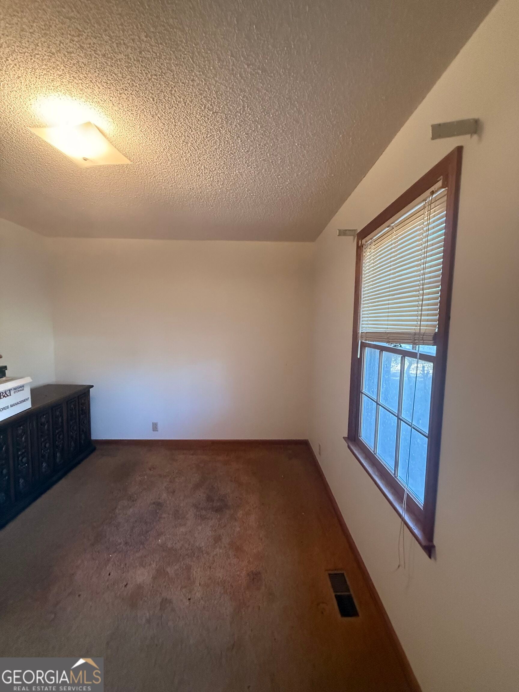 165 Country World DR