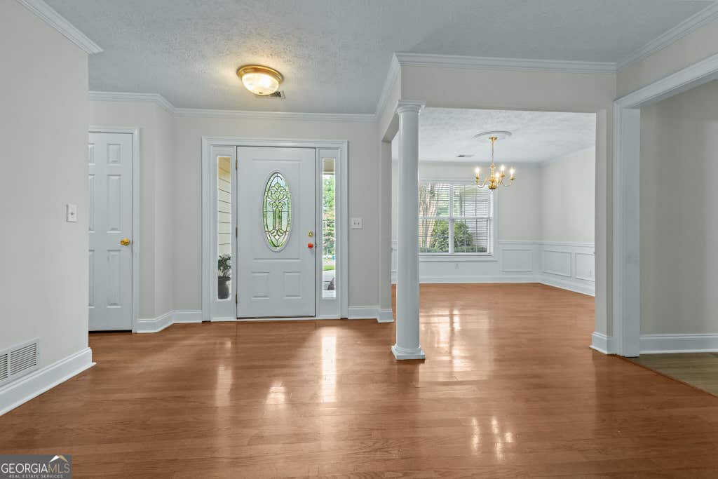 Photo of 895 Scenic Lake Drive, Lawrenceville, GA 30045 (MLS # 10830823)