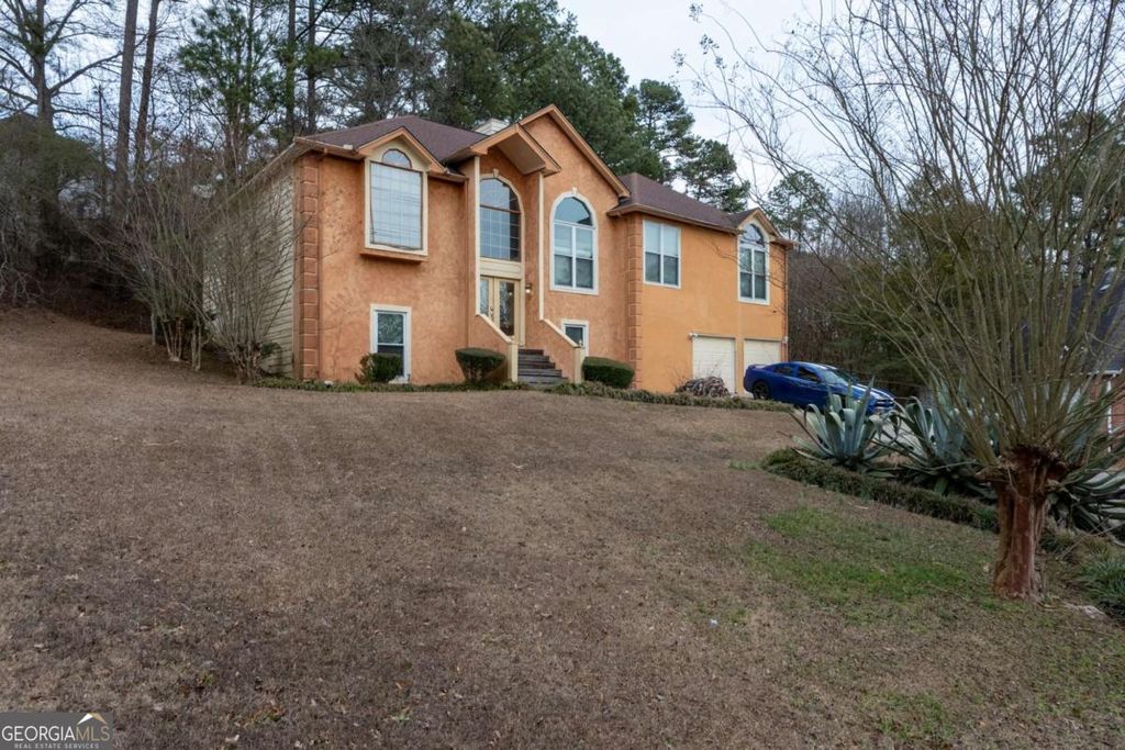 Photo of 6852 Yorkdale Court, Lithonia, GA 30058 (MLS # 10688013)