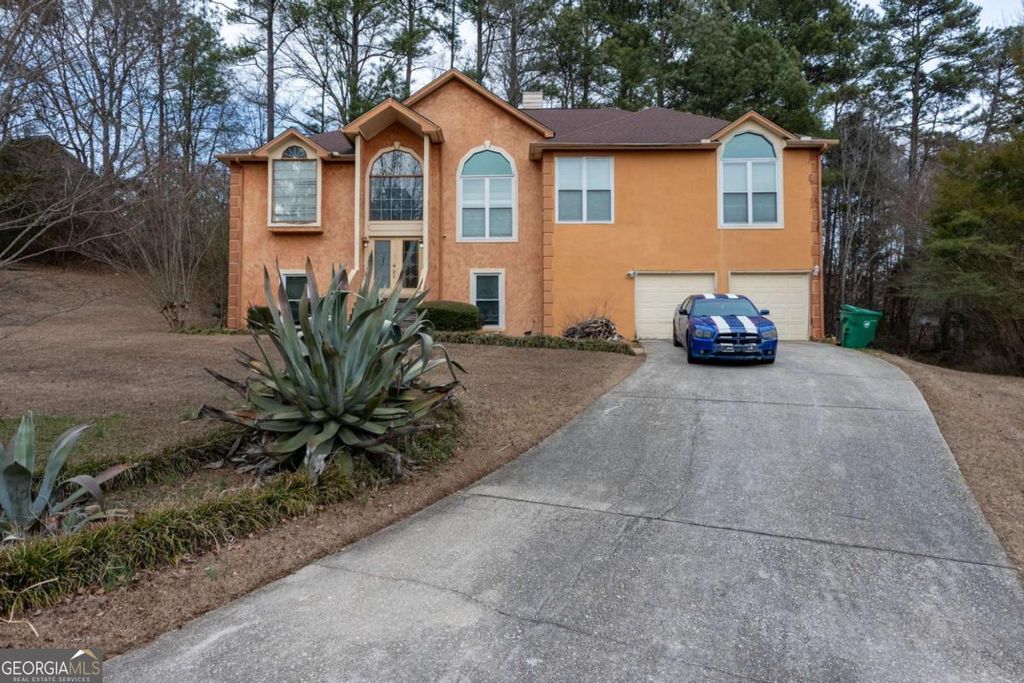 Photo of 6852 Yorkdale Court, Lithonia, GA 30058 (MLS # 10688013)