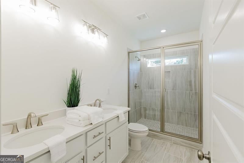 Dawsonville, Georgia 30534, United States, 3 Bedrooms Bedrooms, ,3 BathroomsBathrooms,Residential,Active,159046