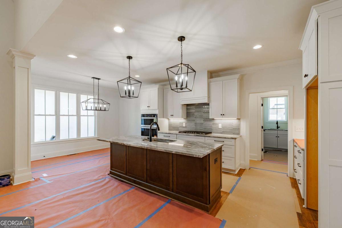 2114 Malcom Estates DR