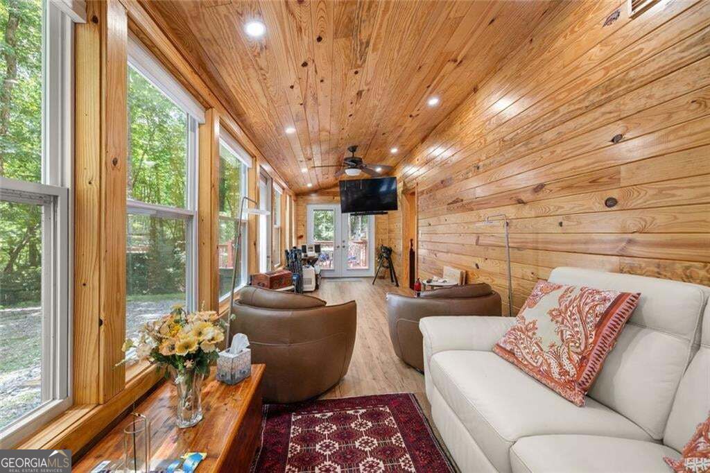 530 N Quail TRL