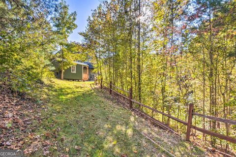 A home in Toccoa