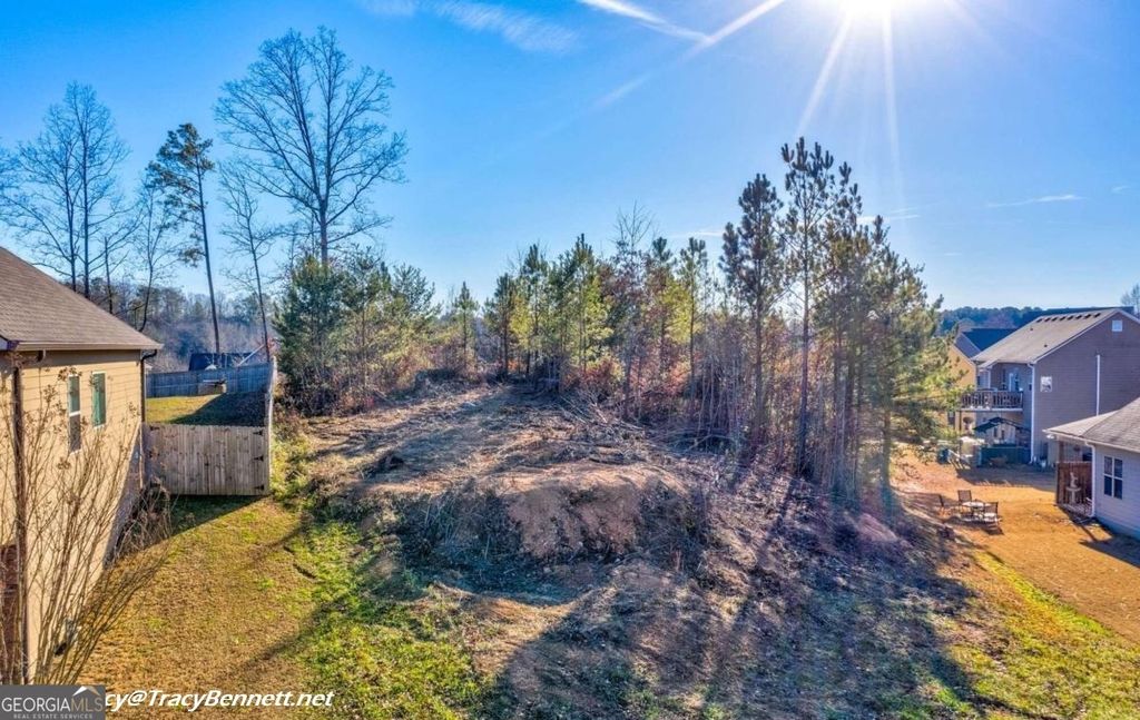 Photo of 12 Redwood Drive, Adairsville, GA 30103 (MLS # 10623628)