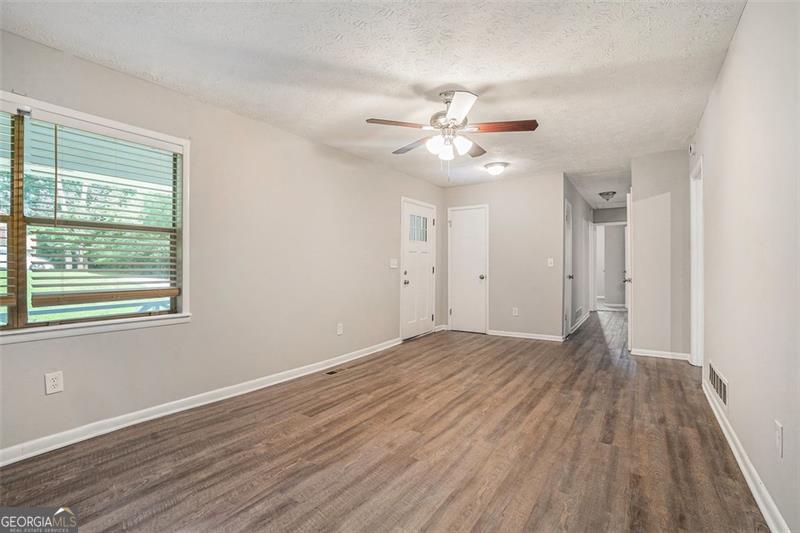 4442 CEDAR RIDGE