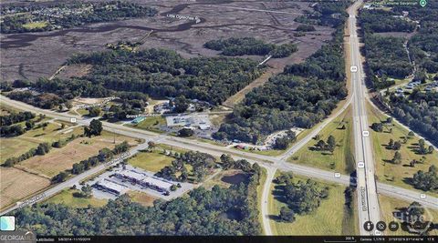 1402 Grove Point RD Savannah GA 31419