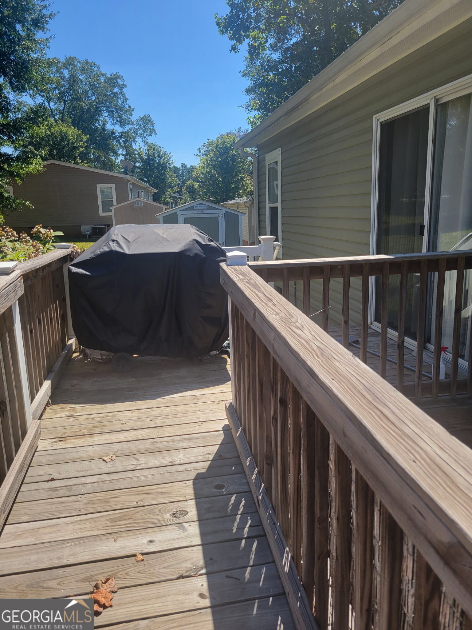 14 Redwood CIR