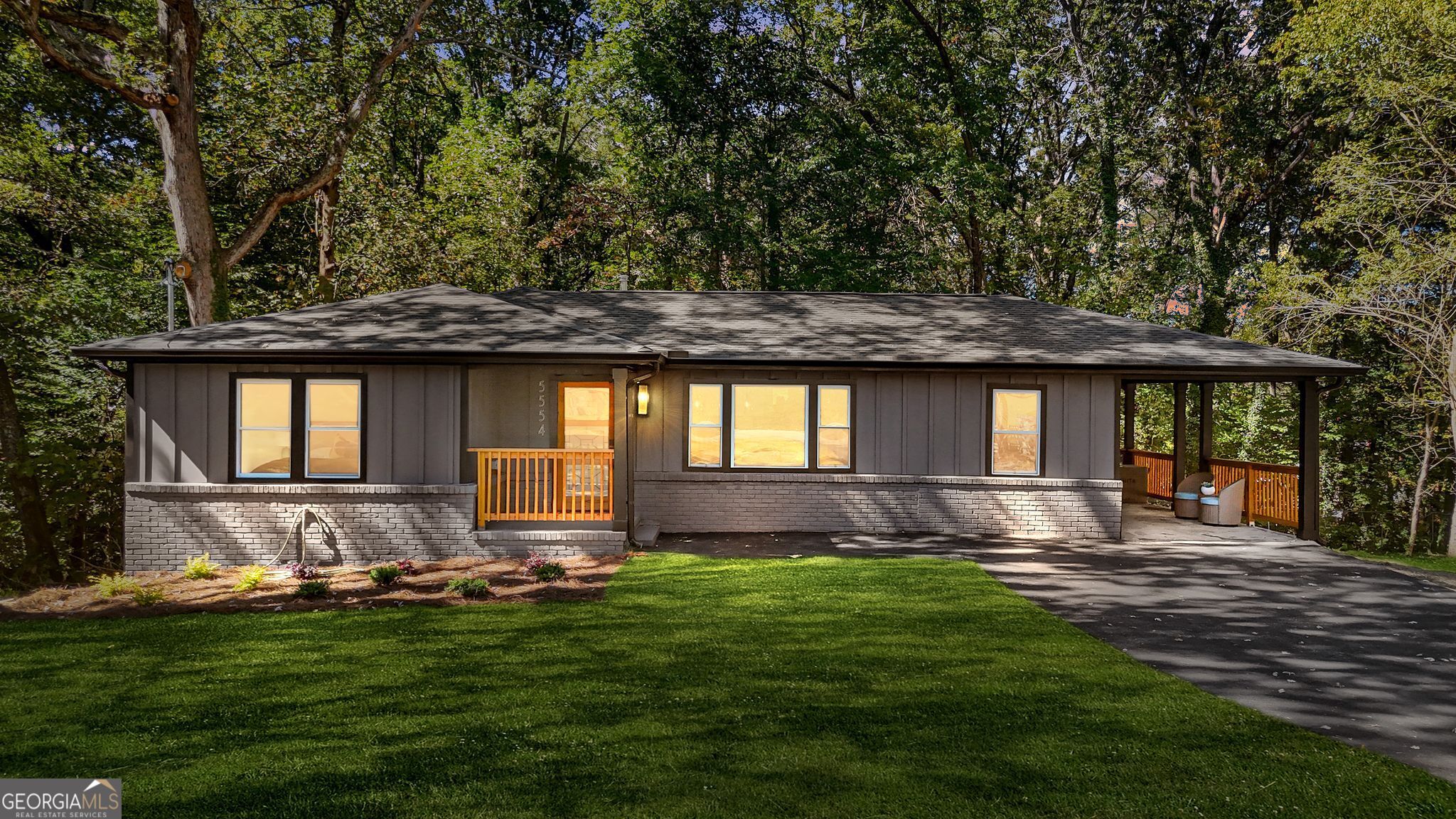 5554 Leland CT SW