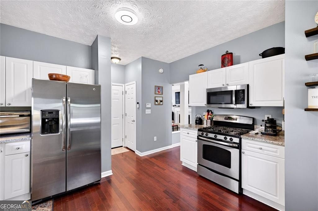 Marietta, Georgia 30062, United States, 3 Bedrooms Bedrooms, ,3 BathroomsBathrooms,Residential,Active,231345