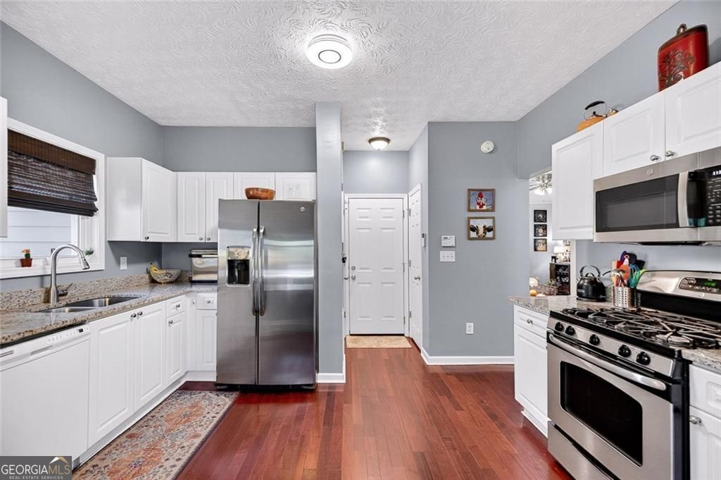 Marietta, Georgia 30062, United States, 3 Bedrooms Bedrooms, ,3 BathroomsBathrooms,Residential,Active,231345