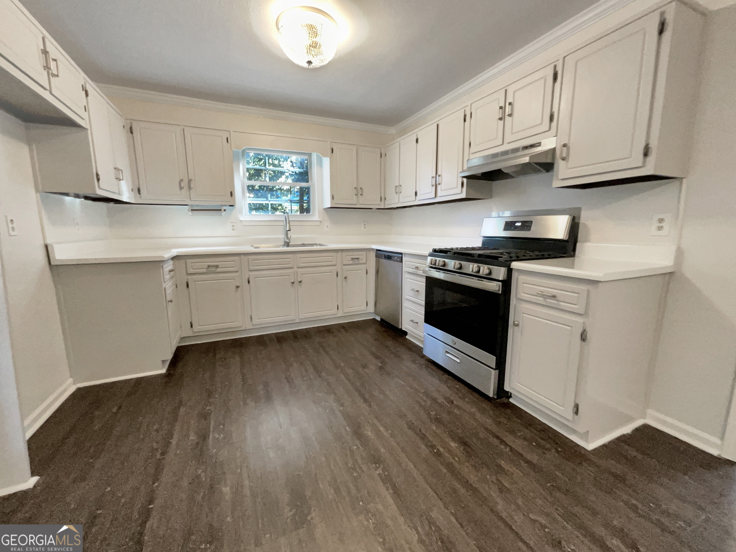 WOOD HOLLOW - Residential