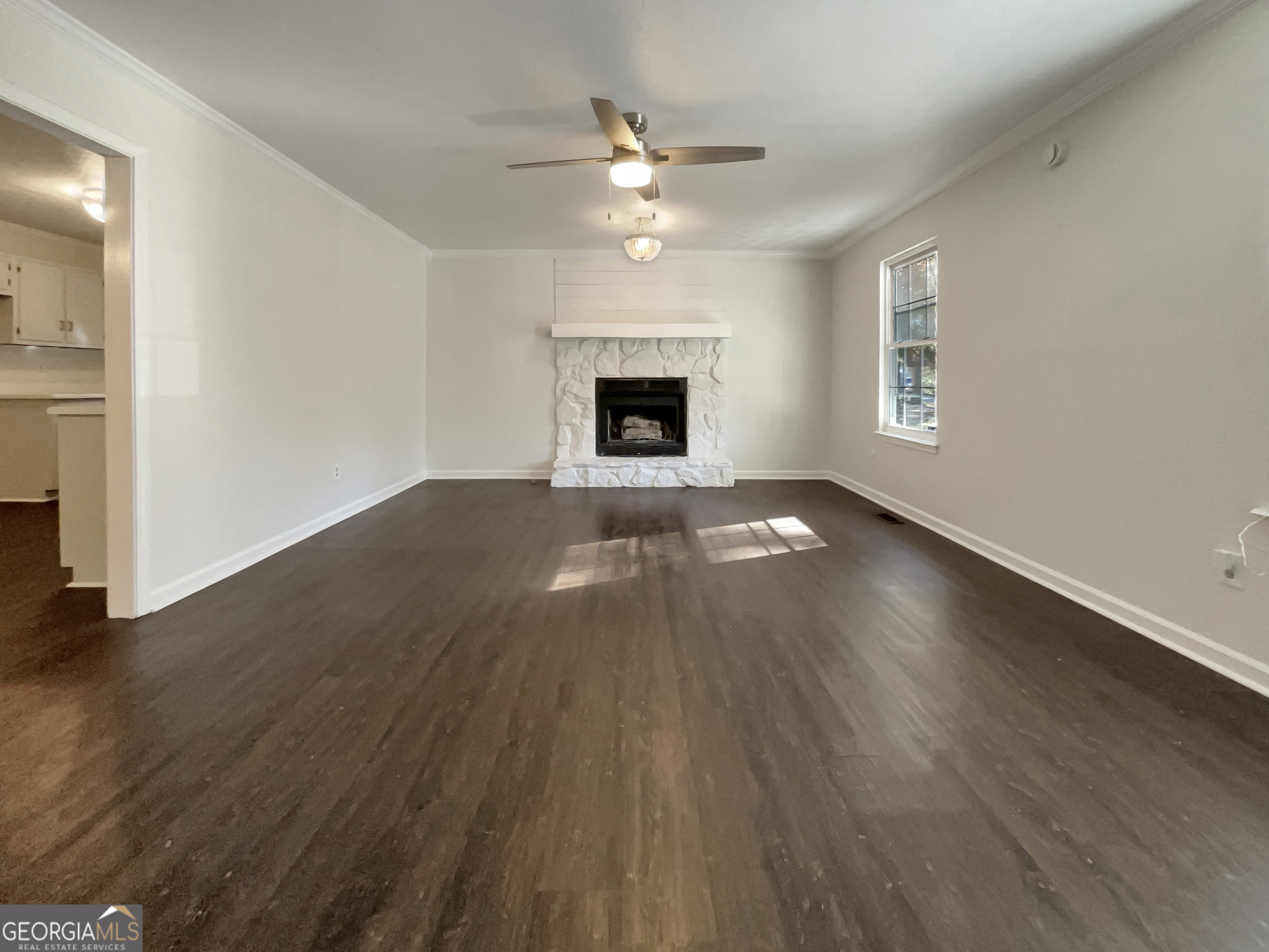 WOOD HOLLOW - Residential