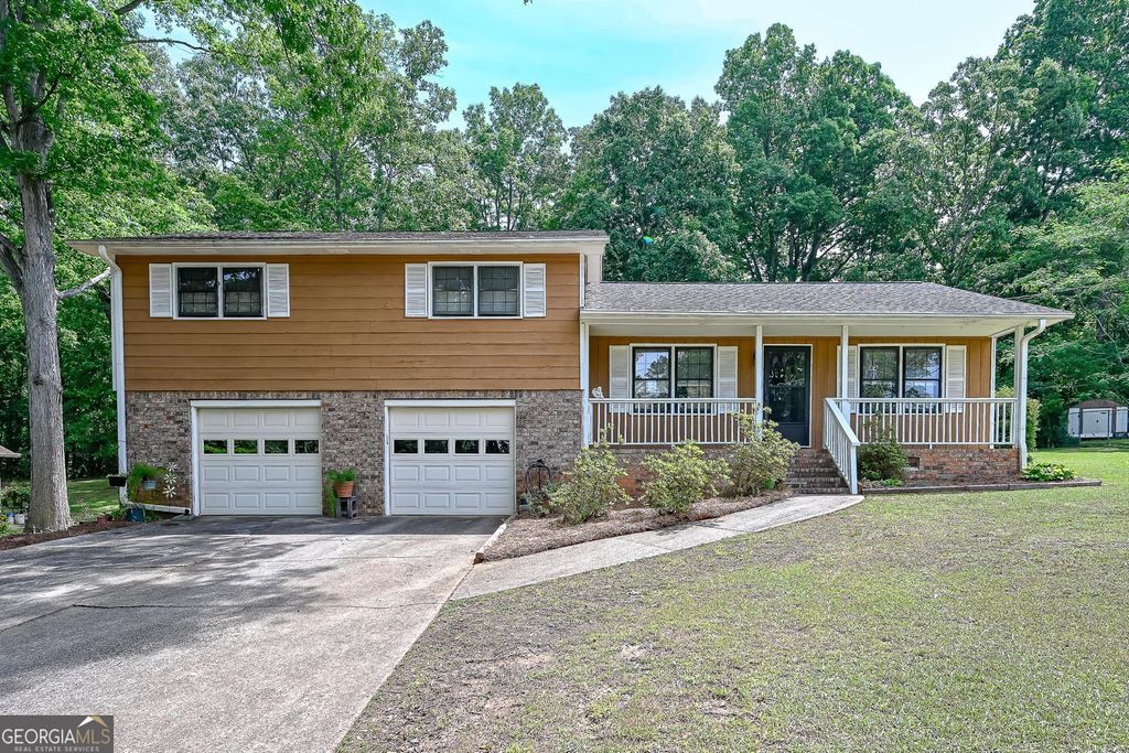 Photo of 4701 E Glen Ridge Circle, Winston, GA 30187 (MLS # 10755866)