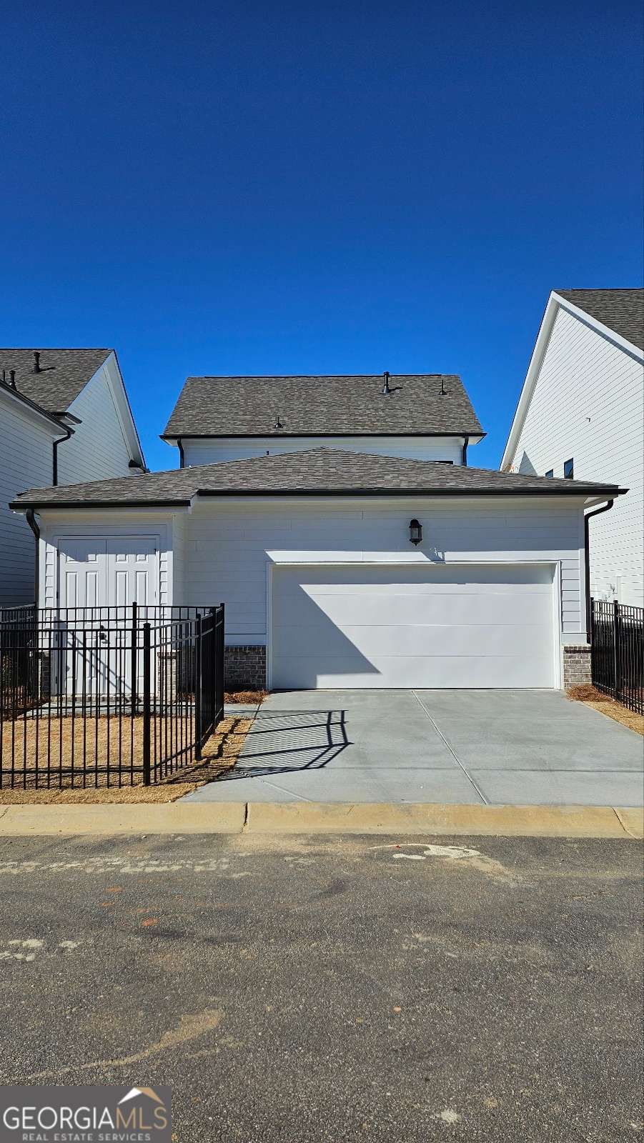 821 Dodd TRL