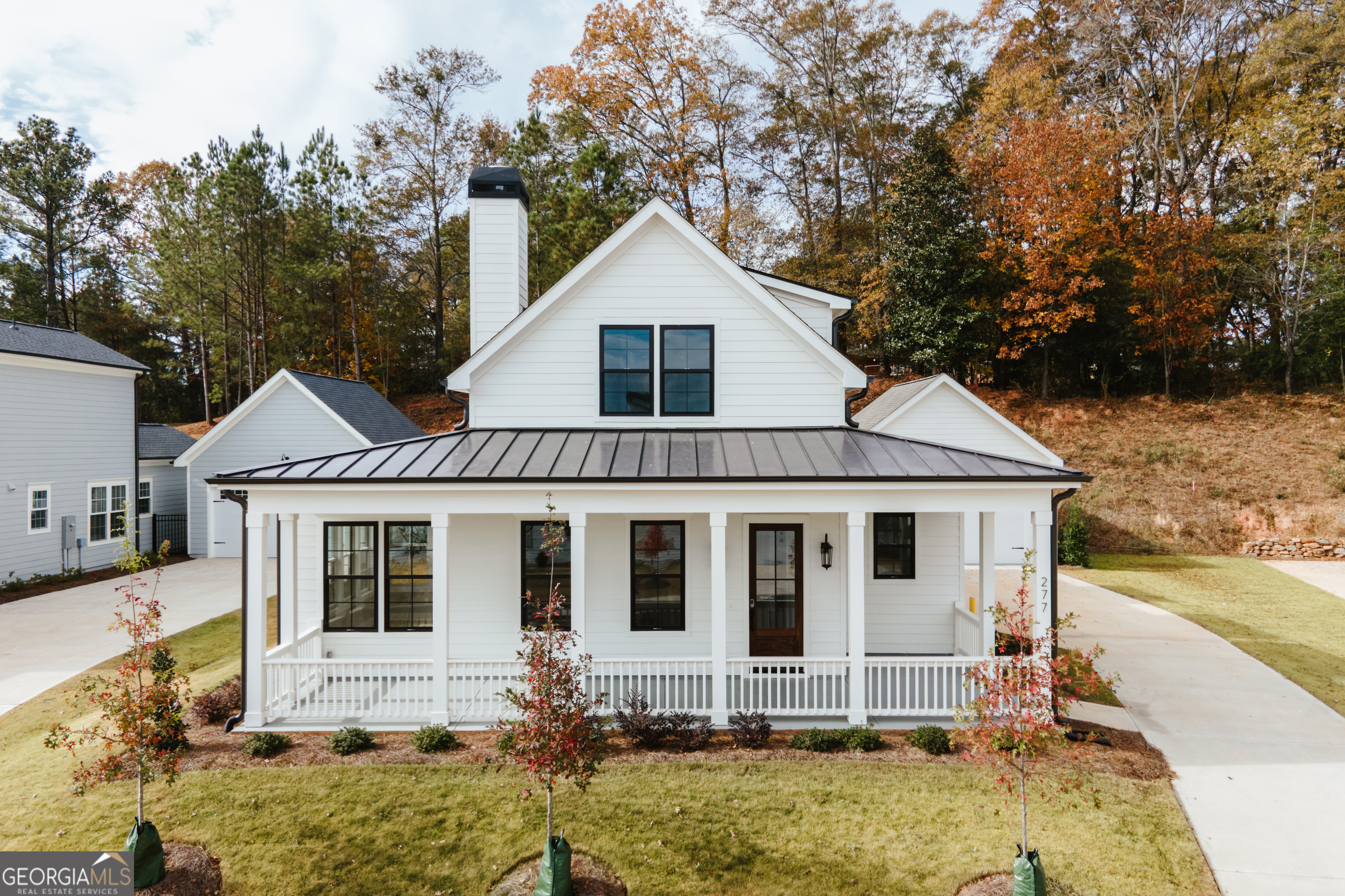 277 Highpointe LN