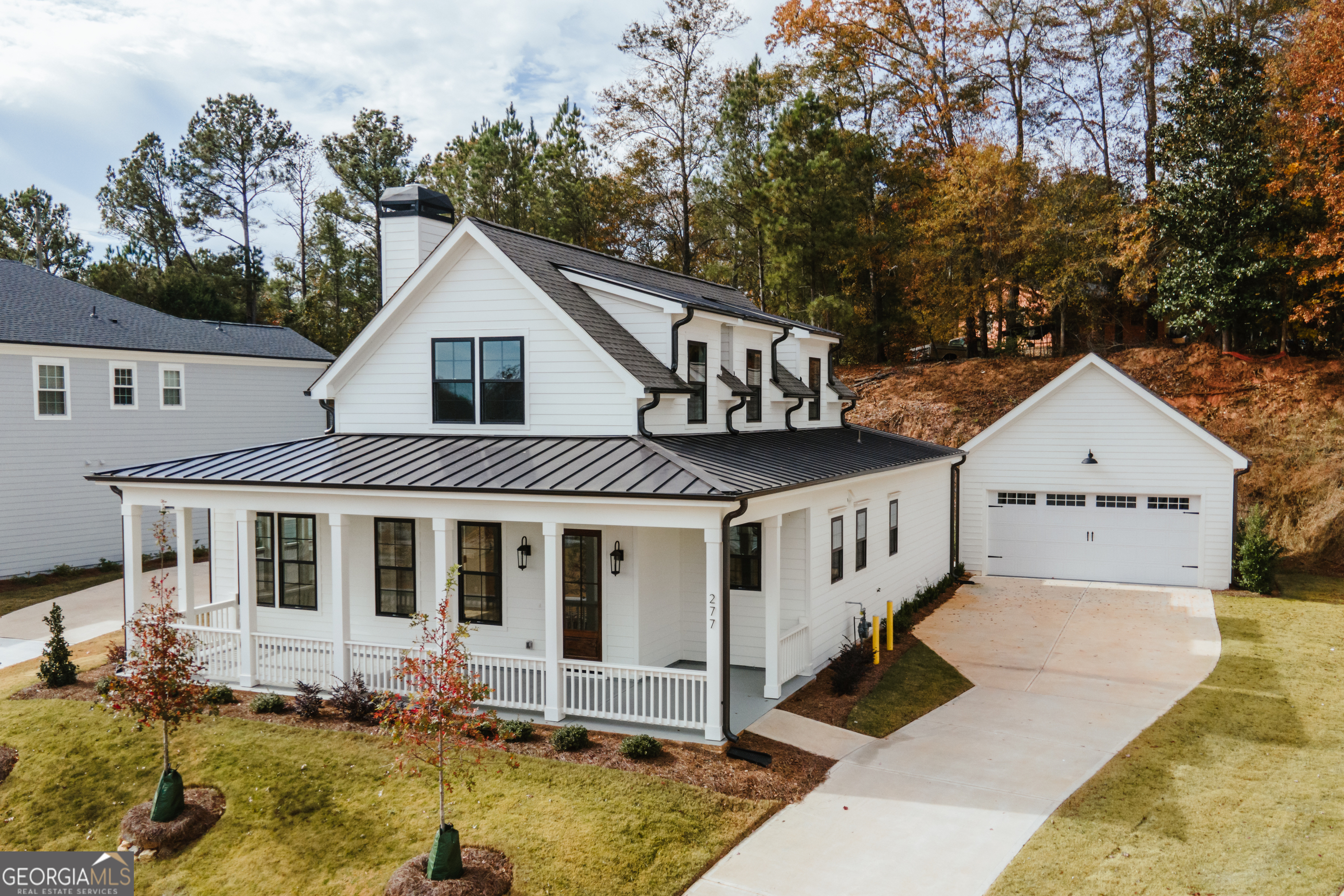 277 Highpointe LN