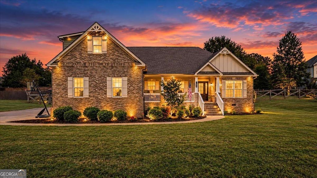 Photo of 155 Feather Lane, Jackson, GA 30233 (MLS # 10872329)