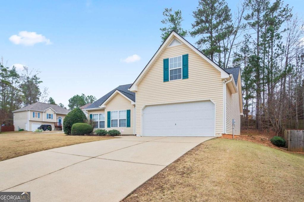 Photo of 2521 Citrine Cross, Lithia Springs, GA 30122 (MLS # 10654608)