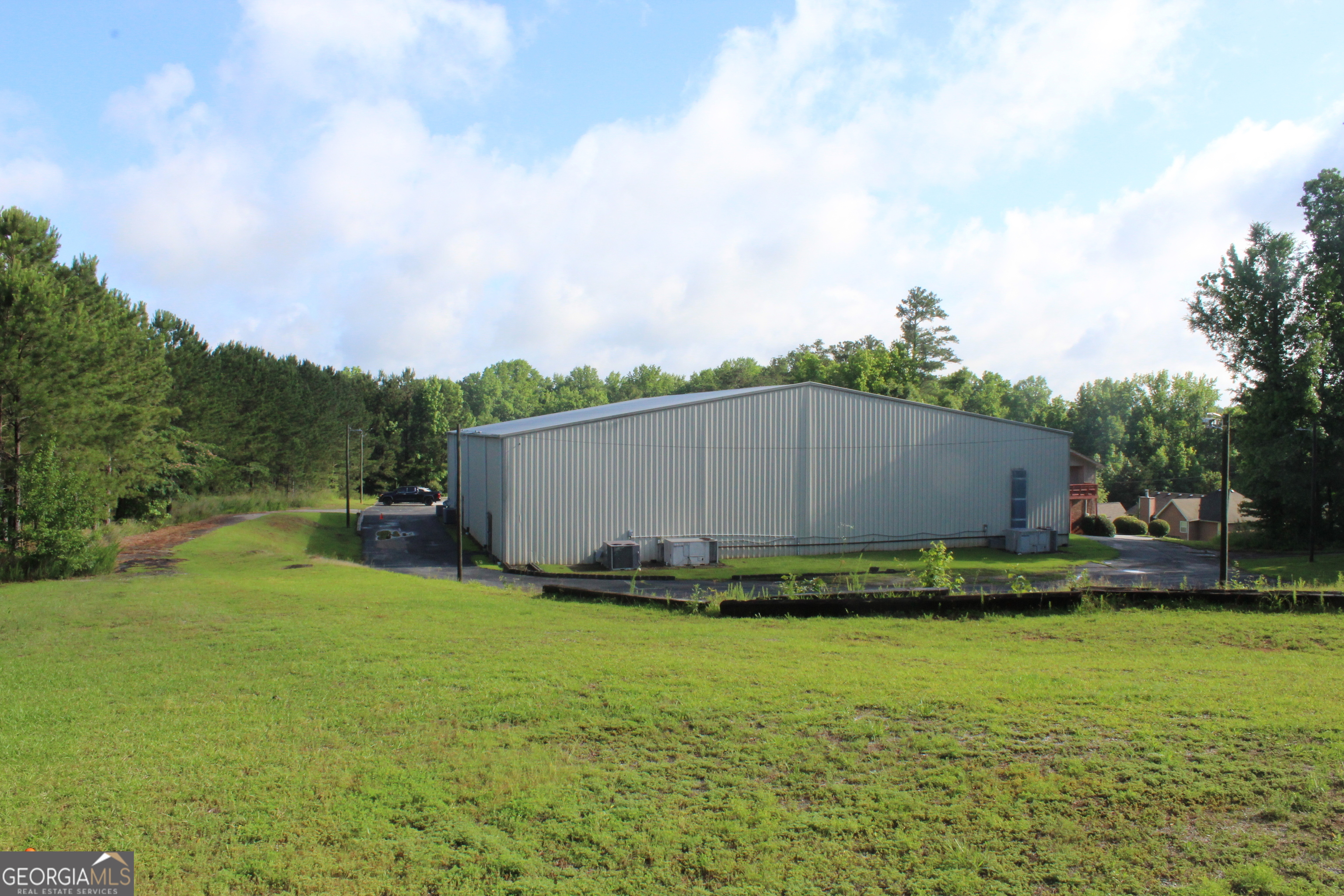 1207 McDonough RD