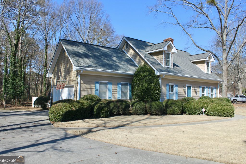 Photo of 136 Alexander Court, Winder, GA 30680 (MLS # 10689759)