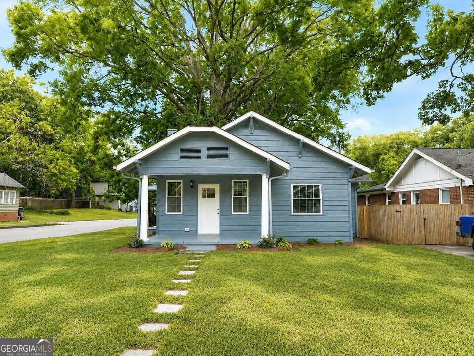 Photo of 726 Pearce Street SW, Atlanta, GA 30310 (MLS # 10835112)