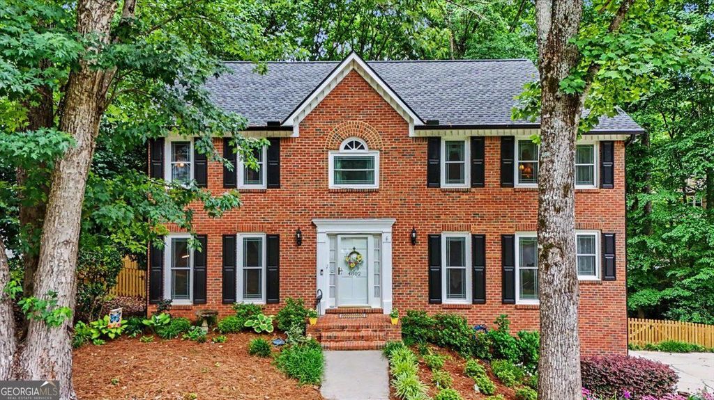 Photo of 4802 Thornwood Drive, Acworth, GA 30102 (MLS # 10788022)