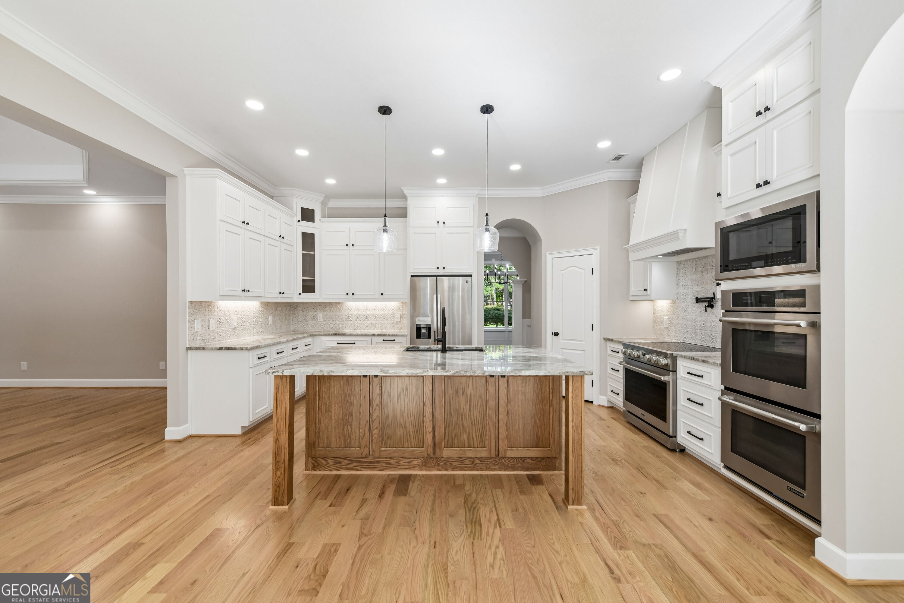 2431 Rabbit Farm CIR