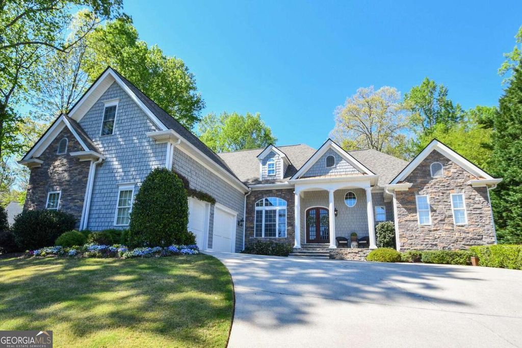 Photo of 3036 Hickory Hills Drive, Gainesville, GA 30506 (MLS # 10731387)