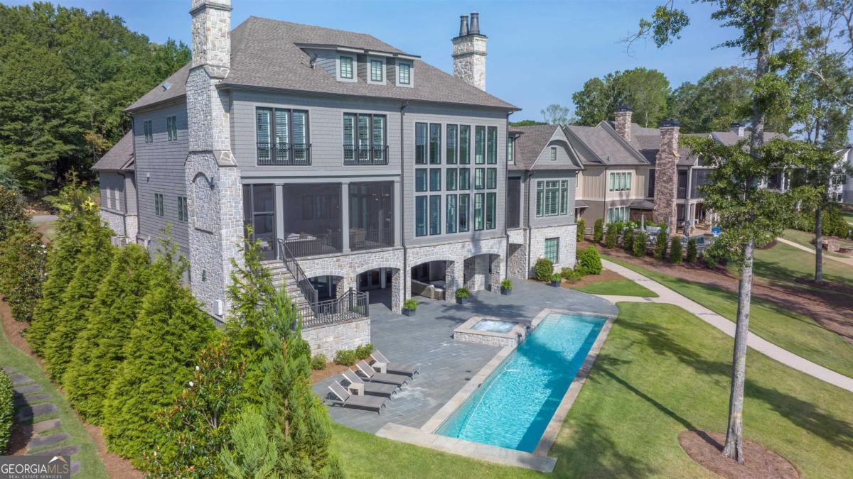 202 Eagles WAY