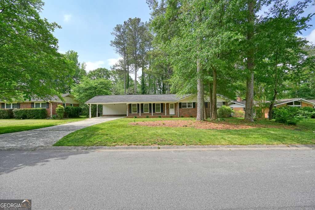 Tuxedo Estates - Residential