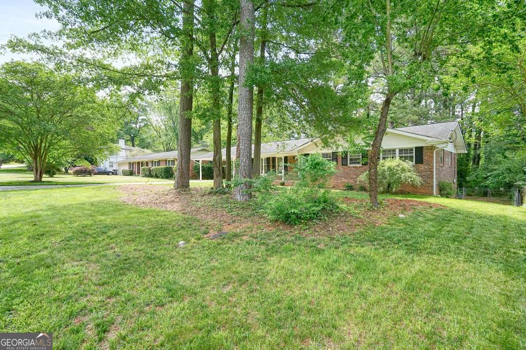 Tuxedo Estates - Residential