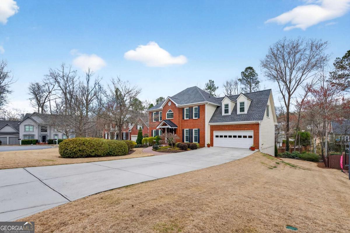 4118 Devon Wood DR NE