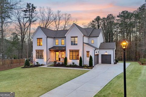 1025 Reed Farm LN Roswell GA 30076