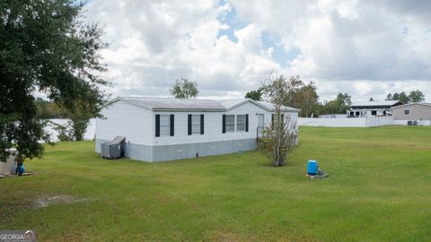 A home in Folkston