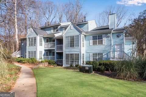 Photo of 720 Glenleaf Drive, Peachtree Corners, GA 30092 (MLS # 10677809)