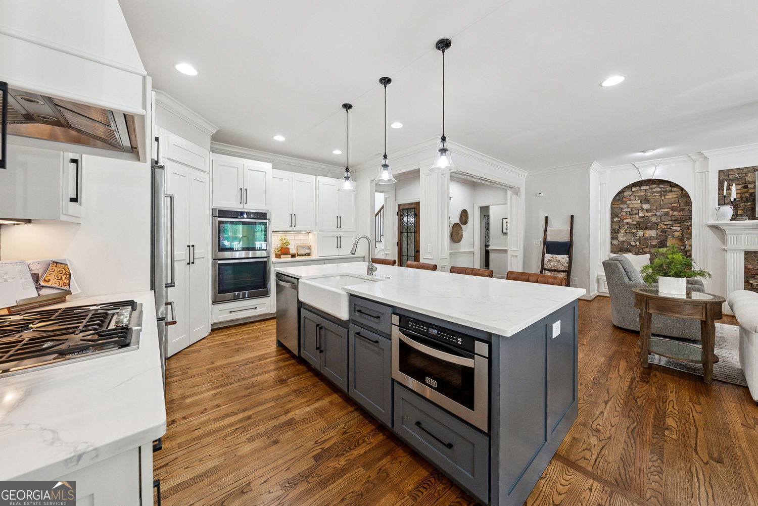 Alpharetta, Georgia 30004, United States, 6 Bedrooms Bedrooms, ,6 BathroomsBathrooms,Residential,Active,133327