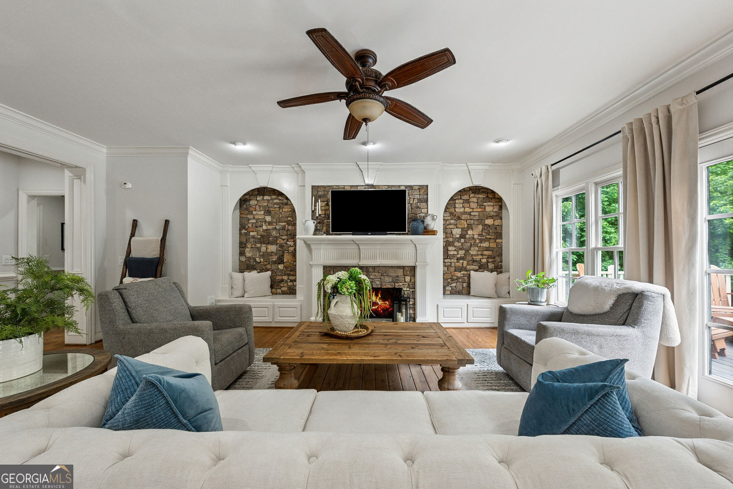 Alpharetta, Georgia 30004, United States, 6 Bedrooms Bedrooms, ,6 BathroomsBathrooms,Residential,Active,133327