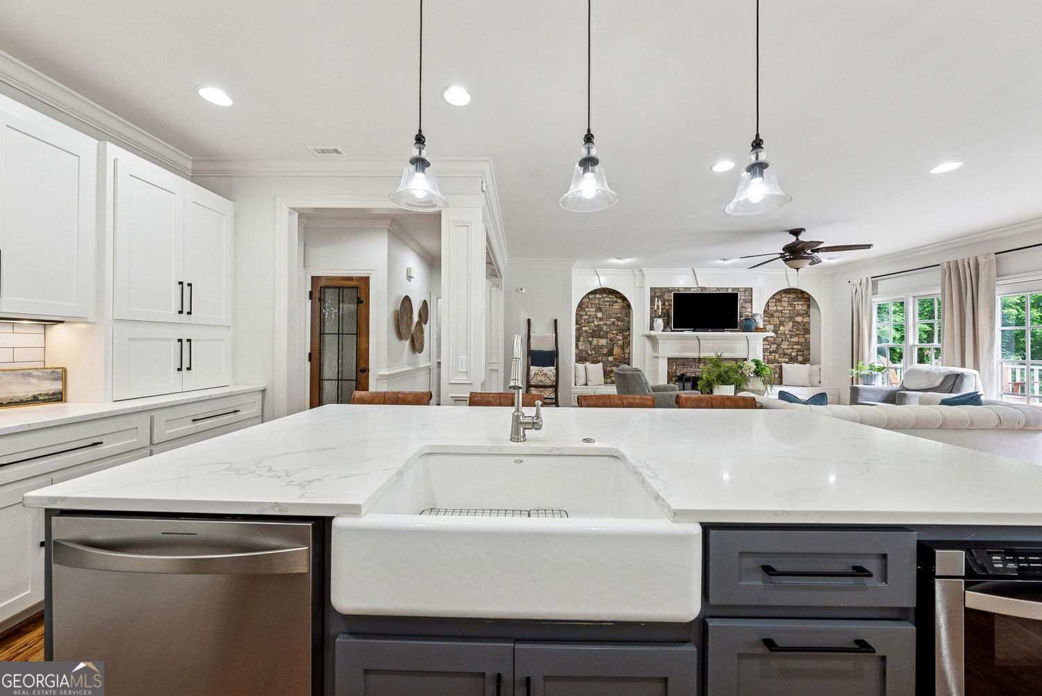 Alpharetta, Georgia 30004, United States, 6 Bedrooms Bedrooms, ,6 BathroomsBathrooms,Residential,Active,133327