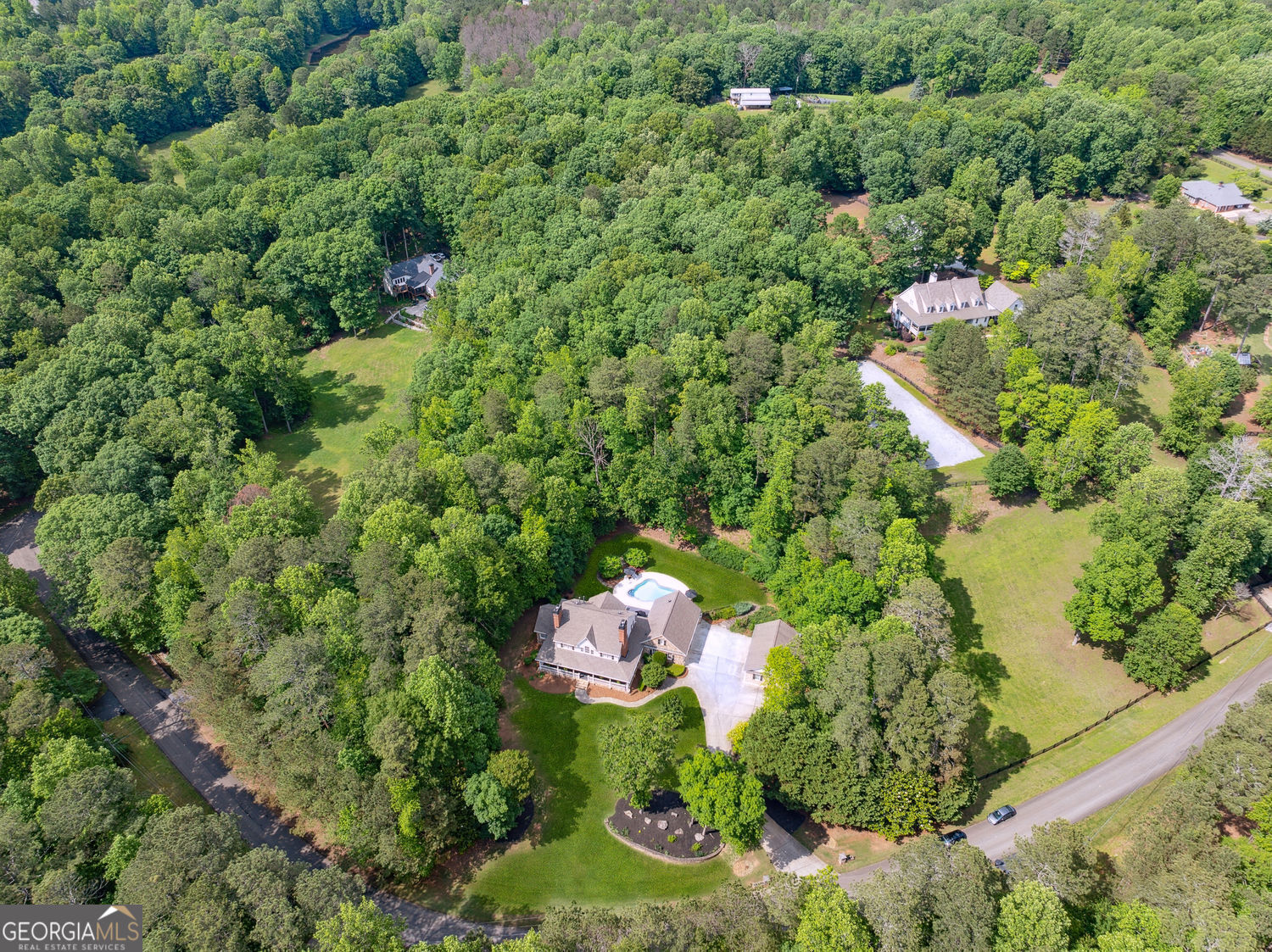 Alpharetta, Georgia 30004, United States, 6 Bedrooms Bedrooms, ,6 BathroomsBathrooms,Residential,Active,133327