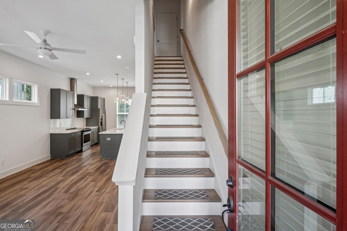 903 Brees CT