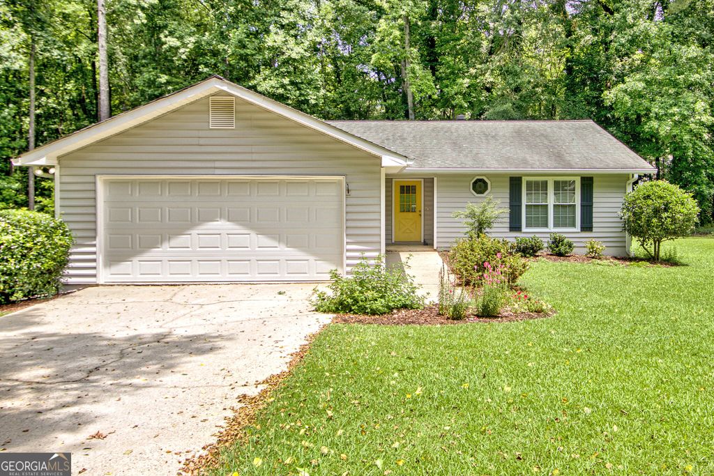 Photo of 413 Deergrass Trail, Peachtree City, GA 30269 (MLS # 10772069)